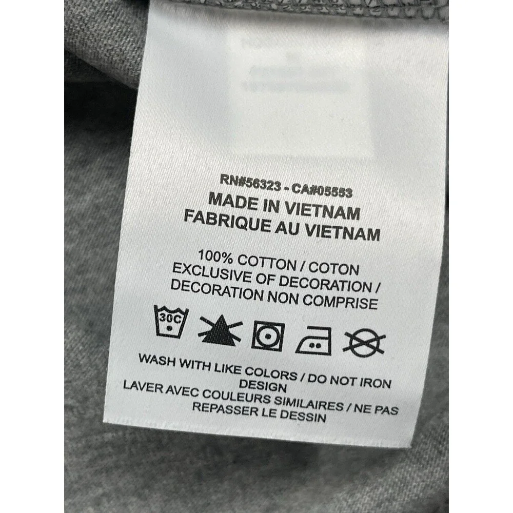 Jordan Flight Essentials Men’s Size Medium Heather Gray Graphic T-Shirt